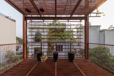 MK House